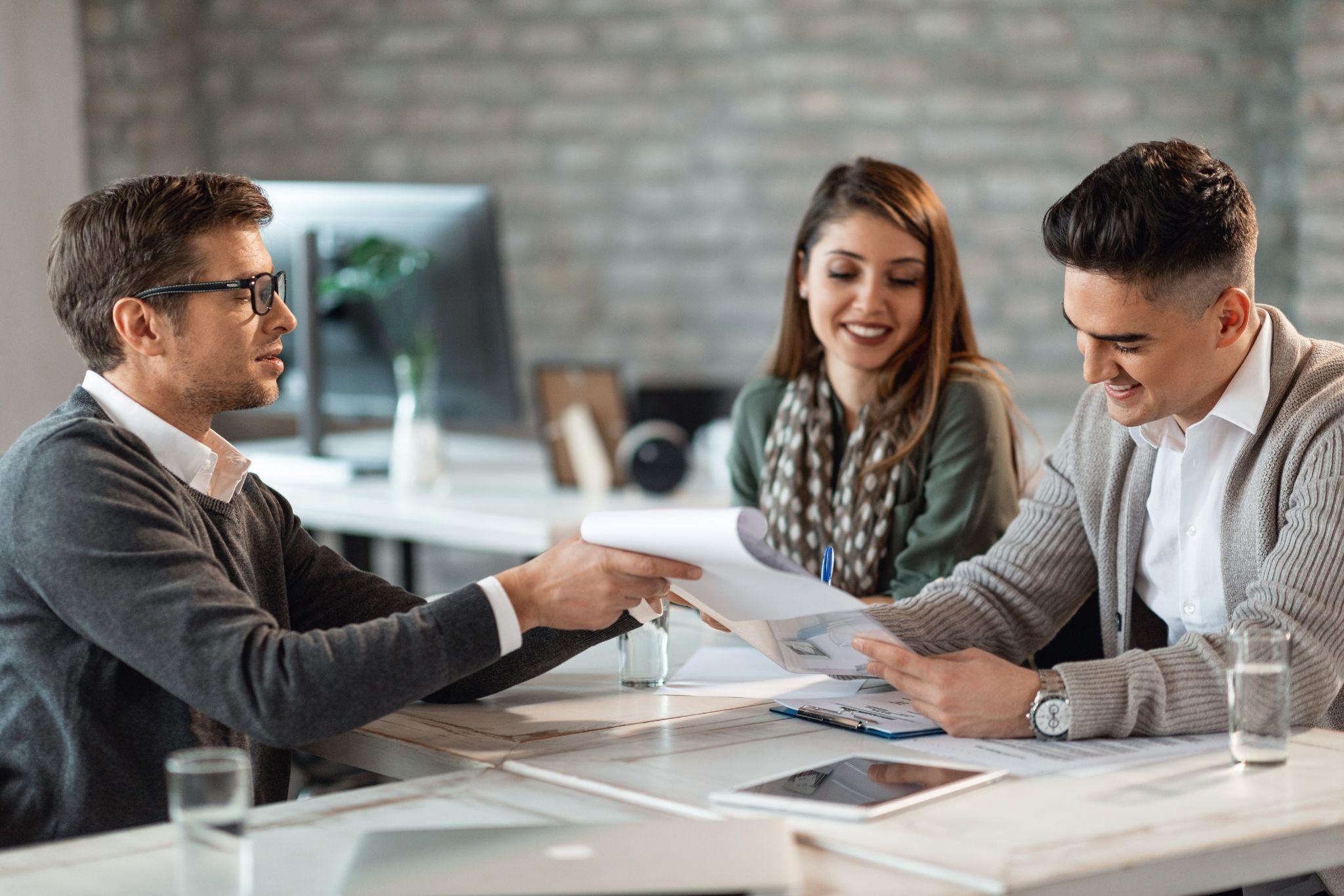 The Financial Bridge Nobody Talks About: Short Term Loans Explained for First-Time Borrowers